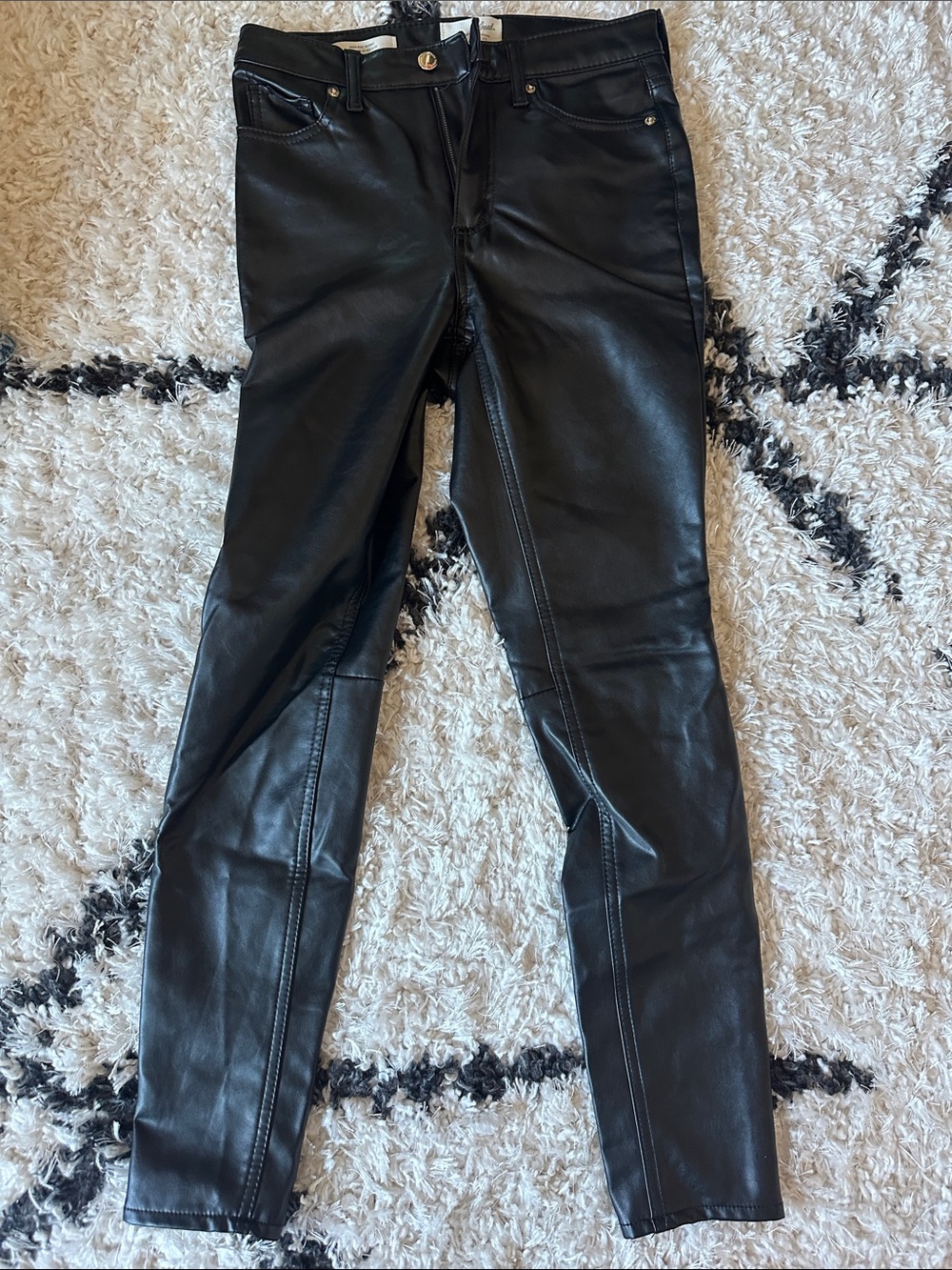 Women’s Black Faux Leather Skinny Jeans NWOT